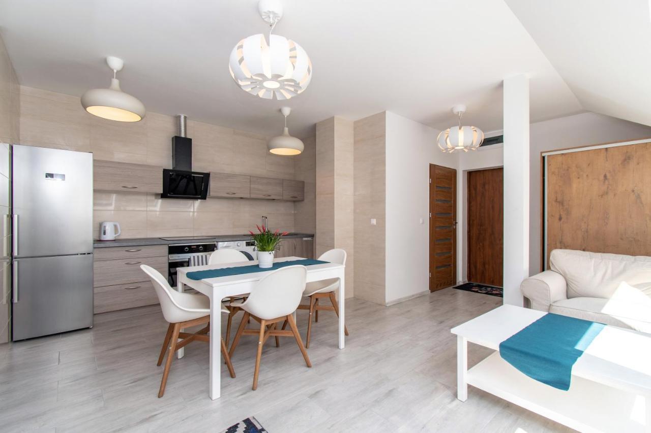 Apartament Kapitanski Устка Екстериор снимка