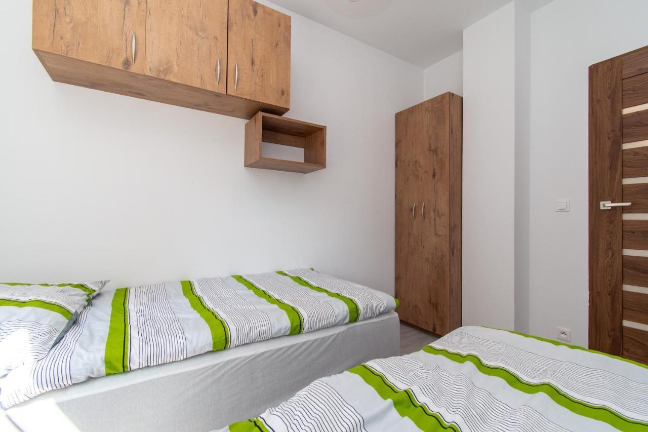 Apartament Kapitanski Устка Екстериор снимка
