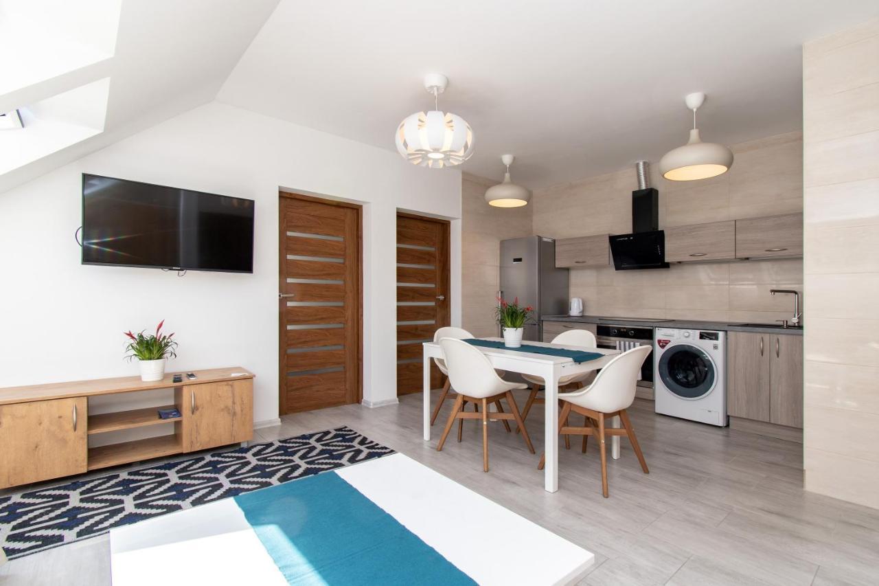 Apartament Kapitanski Устка Екстериор снимка
